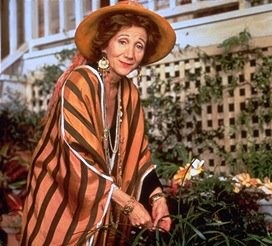 Olympia Dukakis Returns to Shak...