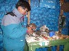 Artisan sending vegetable ivory