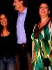 With the singers Kate Markowitz, left and Andrea Zonn to Taylor&rsquo;s right.