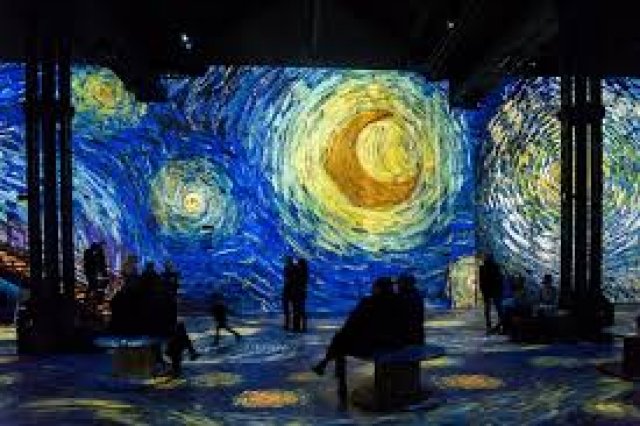 Visit The Atelier Des Lumieres Paris France Susan Hall Berkshire Fine Arts